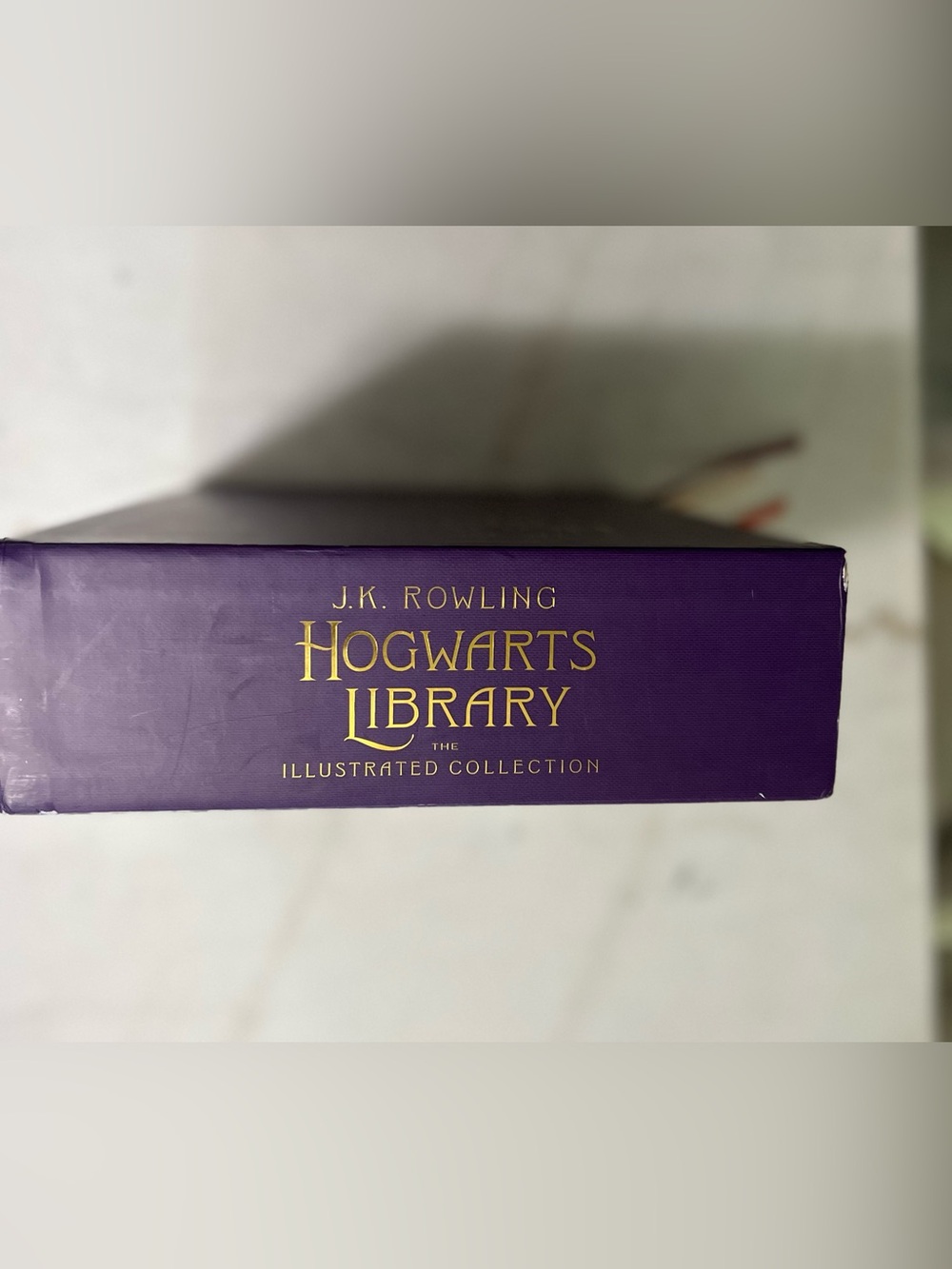 Hogwarts Library: The Illustrated Collection (Harry Potter) - Hard Cover Set - Picture 7 of 14